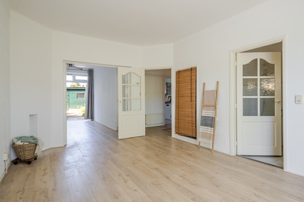 Medium property photo - Valkenboskade 284, 2563 HE Den Haag